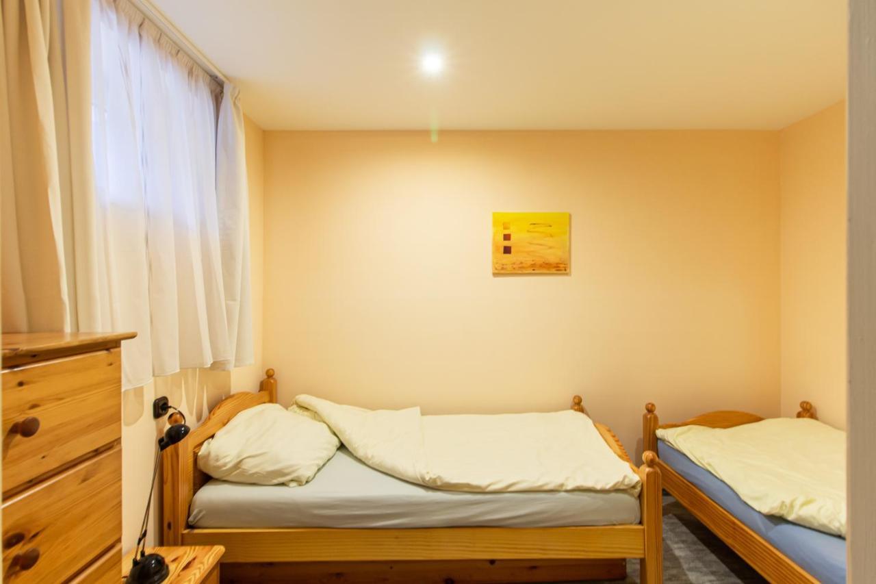 Deli Terasz A Apartman Free Parking, Self-Check-In Anytime Gyor Luaran gambar